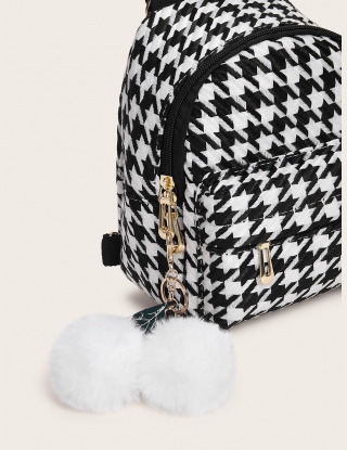 Plecak Houndstooth Pom Pom Decor