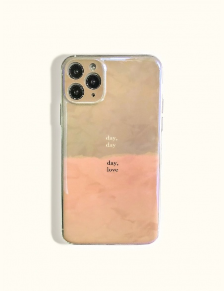 Etui na iPhone'a z kolorowymi blokami