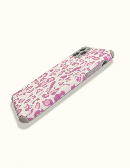 Etui na iPhone'a w panterkę