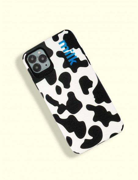 Etui na iPhone'a w krowy wzór