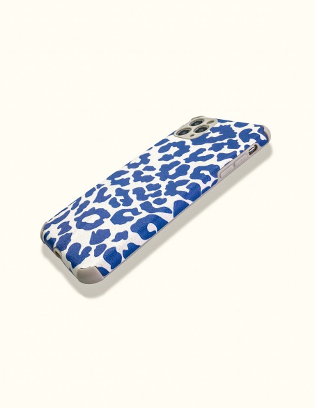 Etui na iPhone'a w panterkę