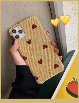Etui na iPhone w kształcie serca