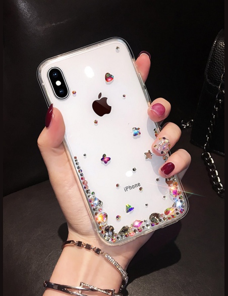 Przezroczyste etui na iPhone'a z dekoracją ze strasu