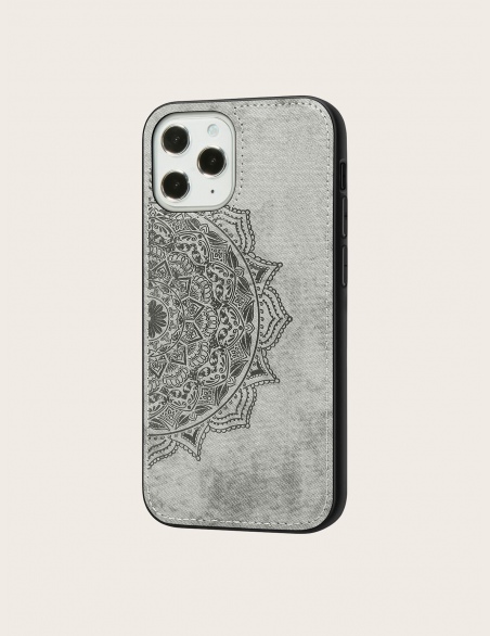Etui na iPhone'a ze wzorem mandali