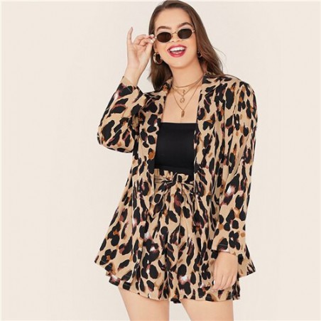 SHEIN Plus Size Leopard...